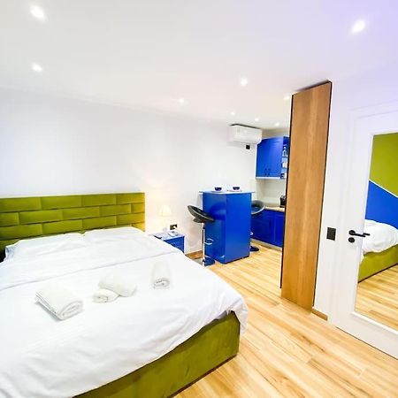 City Center 12 - Tirana Way Apartments エクステリア 写真